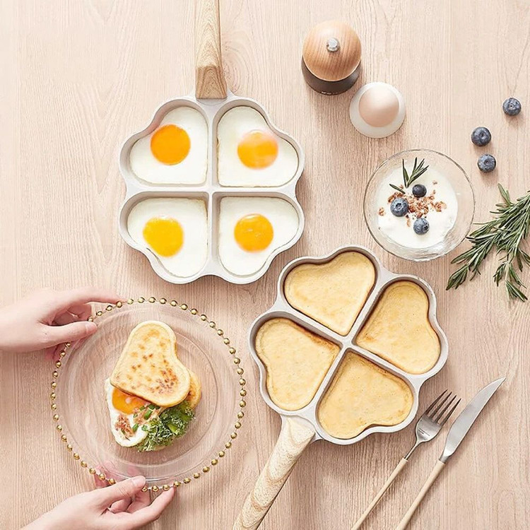 تابه گرانیتی چهارخانه قلبی وارداتی