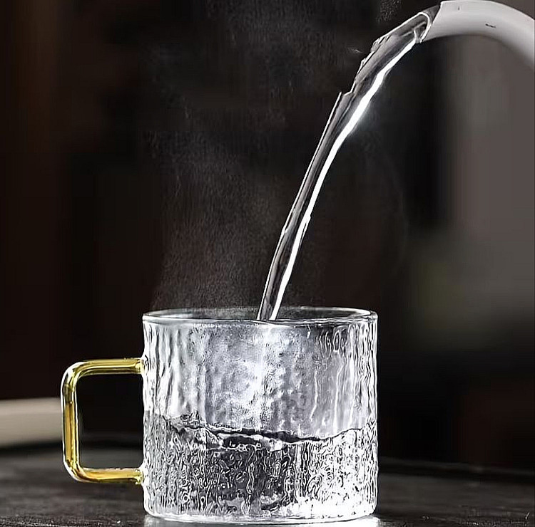 فنجان پیرکس شعله مستقیم دسته رنگی برند arow ترکیه