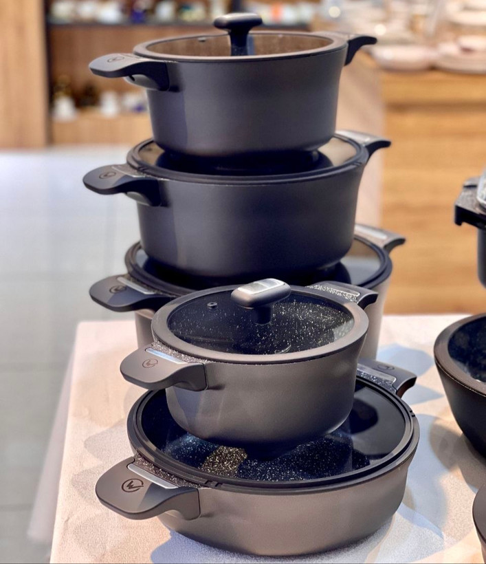 سرویس قابلمه گرانیتی 26 پارچه black برند Wollberg المان🇩🇪