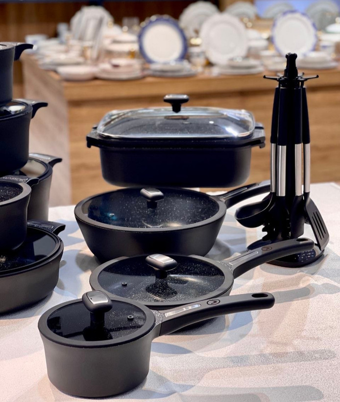سرویس قابلمه گرانیتی 26 پارچه black برند Wollberg المان🇩🇪