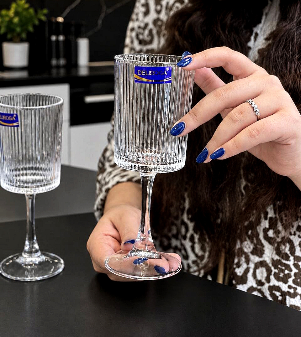 گیلاس شیاردار محصول Deli Glass وارداتی